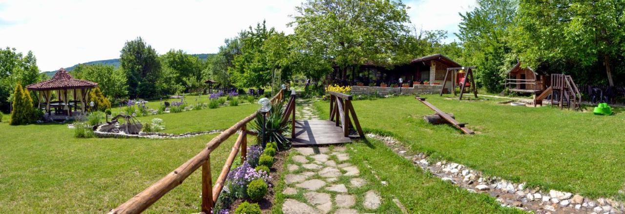 Park Hotel Djevana Gorna Oryakhovitsa Exterior photo
